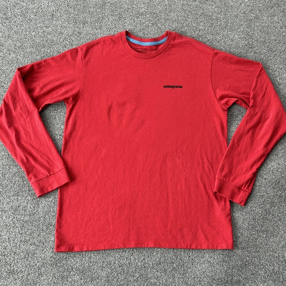 Patagonia Responsibili-Tee Shirt Mens‎ Small Red Long Sleeve P-6 Logo Outdoor